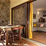 Δωμάτια σε οικογενειακή κατοικία Sardinia Barbara *
