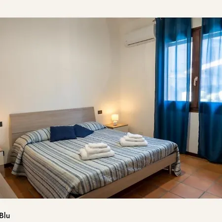 ホームステイ Sardinia Barbara