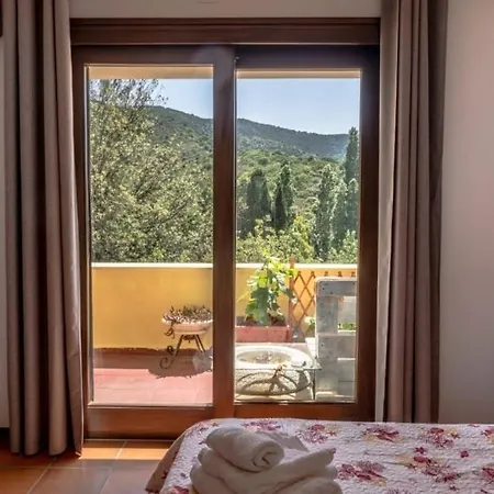 ホームステイ Sardinia Barbara